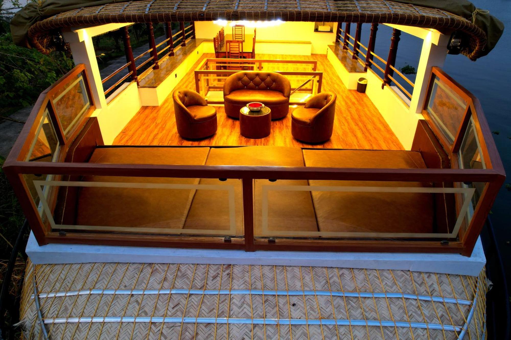 Indraprasthamlakecruise Alappuzha Εξωτερικό φωτογραφία